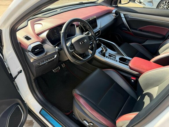 2020 Geely Coolray I, белый, 1360000 рублей - вид 11