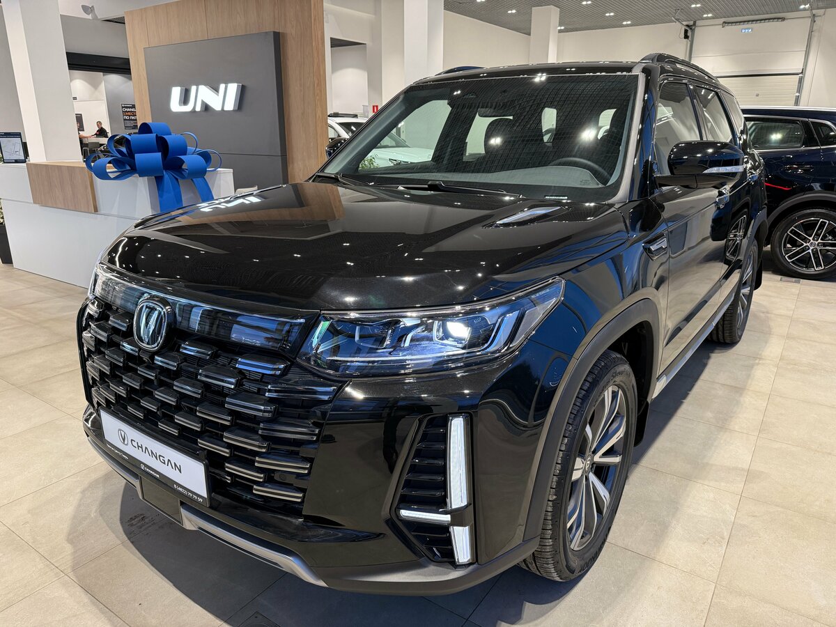 Открыть фотографии: Changan CS95 I Рестайлинг 2