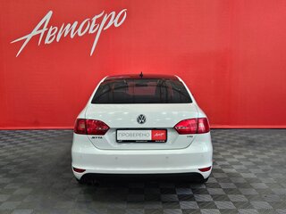 2013 Volkswagen Jetta VI, белый, 1199000 рублей, вид 4