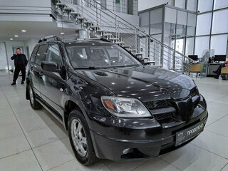 2003 Mitsubishi Outlander I, чёрный, 399000 рублей, вид 3