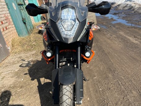 2015 KTM 1050 Adventure, чёрный, 899000 рублей, вид 3