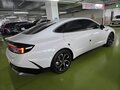 2024 Hyundai Sonata VIII (DN8) Рестайлинг, белый - вид 3