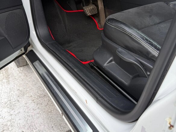 2011 Audi A3 II (8P) Рестайлинг 2, белый, 900000 рублей - вид 23