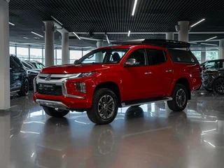 2020 Mitsubishi L200 V Рестайлинг, красный, 3490000 рублей, вид 1
