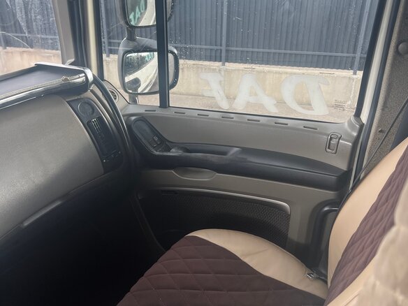 2012 DAF XF 105, белый, 2500000 рублей - вид 14