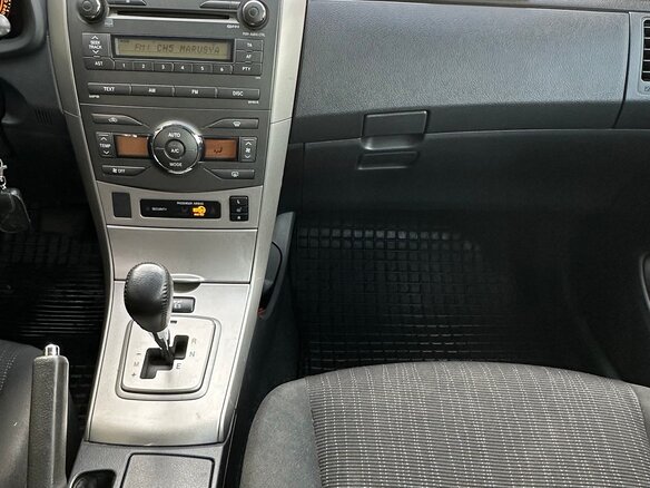 2008 Toyota Corolla AMT X (E140, E150), серый, 630000 рублей - вид 11