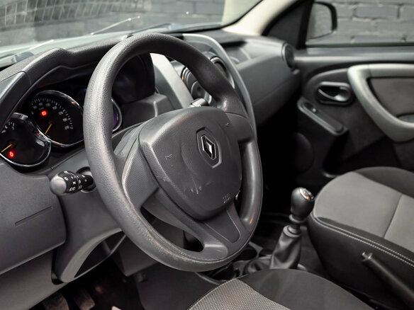 2015 Renault Duster I Рестайлинг, серебристый, 1150000 рублей - вид 12