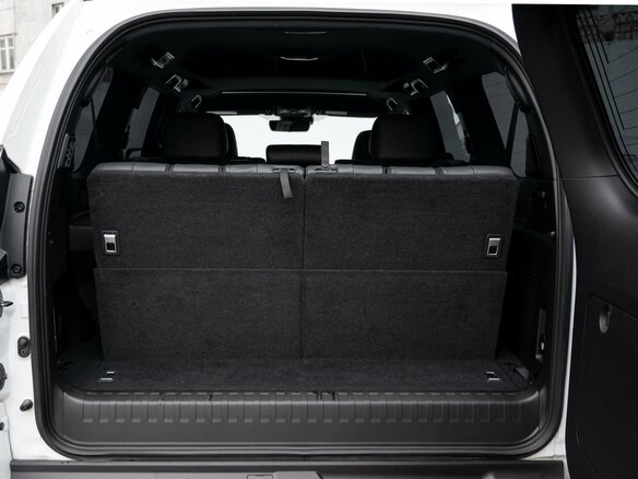 2021 Lexus GX 460 II Рестайлинг 2, белый, 7280000 рублей - вид 28