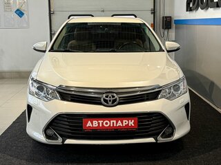 2016 Toyota Camry VII (XV50) Рестайлинг, белый, 1739000 рублей, вид 2