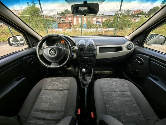 2012 Renault Logan I Рестайлинг, бежевый - вид 9
