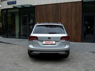 2018 Volkswagen Teramont I, серебристый, 3050000 рублей, вид 3