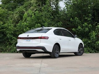 2026 Volkswagen Sagitar S IV, белый, 2290000 рублей, вид 3