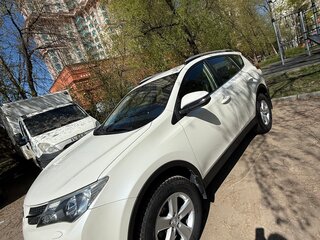 2013 Toyota RAV4 IV (XA40), белый, 2590000 рублей, вид 1
