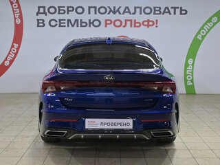 2021 Kia K5 III, синий, 2920000 рублей, вид 5