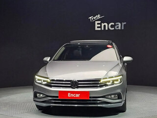 2022 Volkswagen Passat B8 Рестайлинг, серебристый, 2100000 рублей, вид 3