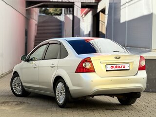 2010 Ford Focus II Рестайлинг, серый, 649999 рублей, вид 5