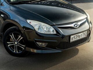 2010 Hyundai i30 I Рестайлинг, чёрный, 590000 рублей, вид 4