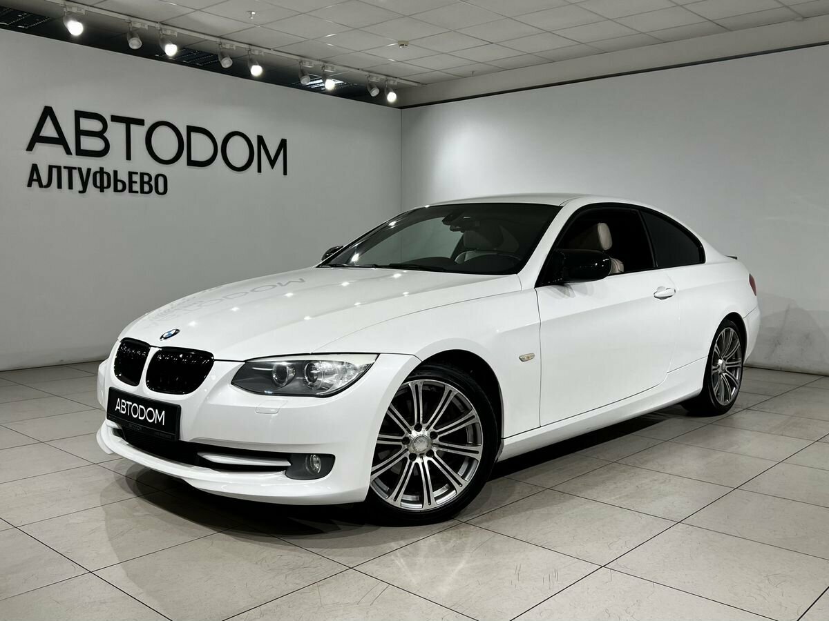 Открыть фотографии: BMW 3 серии V (E90/E91/E92/E93) Рестайлинг