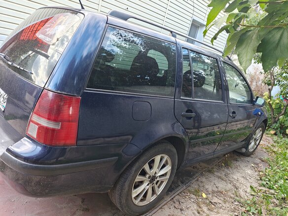 2000 Volkswagen Golf IV, синий - вид 1