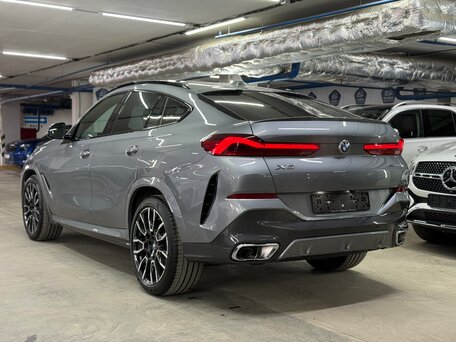 2025 BMW X6 40i III (G06) Рестайлинг, серый, 16300000 рублей, вид 4