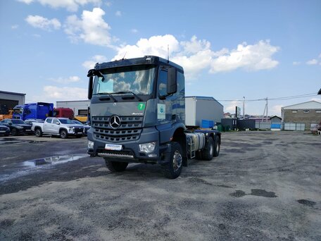 2021 Mercedes-Benz Arocs, серый, 11950000 рублей, вид 1