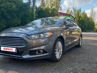 2013 Ford Fusion (North America) II, серый, 1280000 рублей, вид 3