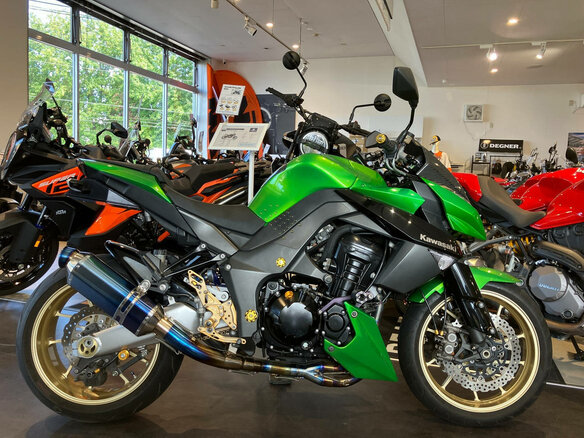 2010 Kawasaki Z 1000, зелёный, 720000 рублей