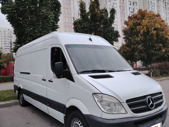 2010 Mercedes-Benz Sprinter, белый, 1750000 рублей - вид 2