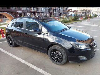 2011 Opel Astra J, чёрный, 720000 рублей, вид 3