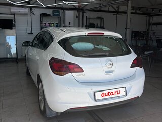 2011 Opel Astra J, белый, 850000 рублей, вид 5