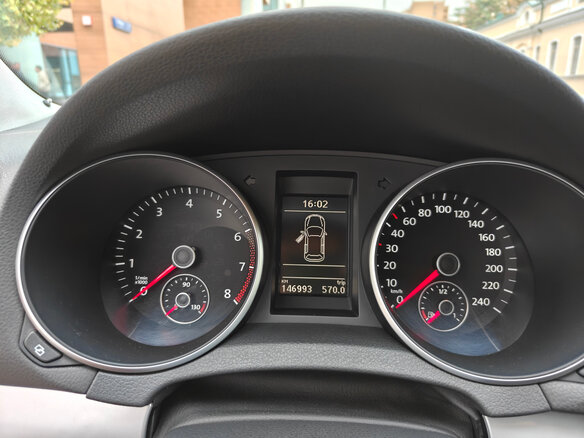 2011 Volkswagen Golf VI, белый, 999000 рублей - вид 20