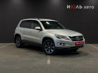 2010 Volkswagen Tiguan I, серебристый, 1090000 рублей, вид 3