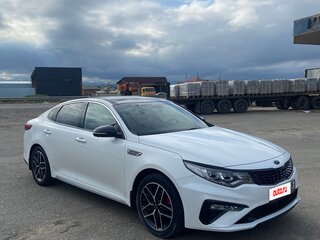 2018 Kia Optima IV Рестайлинг, белый, 1840000 рублей, вид 5