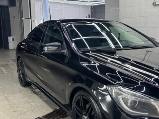 2014 Mercedes-Benz CLA 200 I (C117, X117), чёрный, 1500000 рублей, вид 2