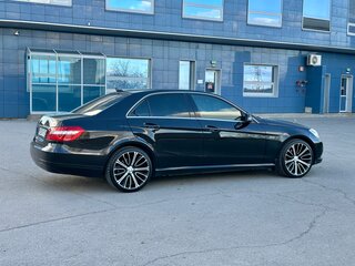 2012 Mercedes-Benz E-Класс 200 7G-Tronic IV (W212, S212, C207), чёрный, 1780000 рублей, вид 2