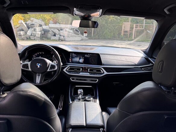 2019 BMW X7 40i I (G07), синий, 6500000 рублей - вид 17