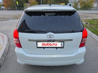 2003 Toyota Wish I, белый, 700000 рублей, вид 4