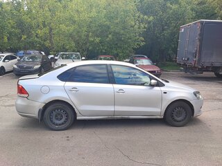 2012 Volkswagen Polo V, серебристый, 333000 рублей, вид 3