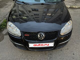 2010 Volkswagen Jetta V, чёрный, 690000 рублей, вид 4