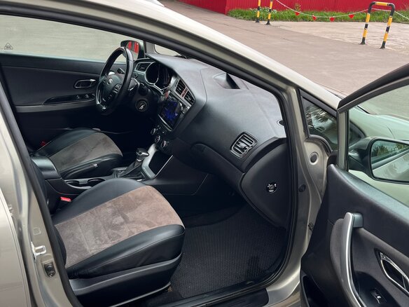 2013 Kia Ceed II, серебристый, 830000 рублей - вид 6