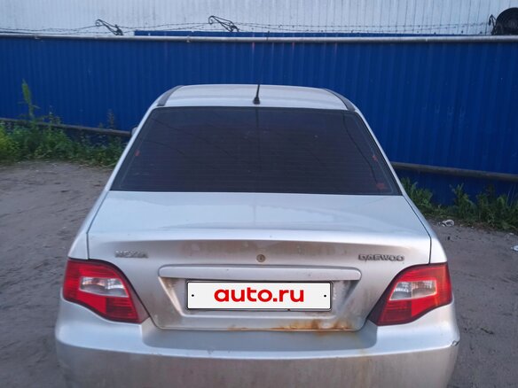 2010 Daewoo Nexia I Рестайлинг, серебристый, 70000 рублей - вид 3