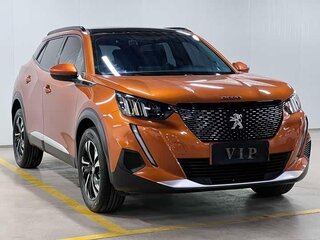 2022 Peugeot 2008 II, оранжевый, 1380000 рублей, вид 3