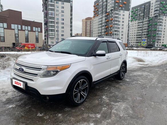 2012 Ford Explorer V, белый, 1000000 рублей - вид 1