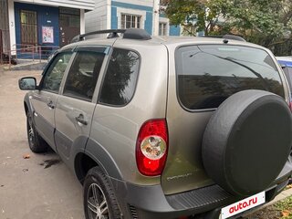 2017 Chevrolet Niva I Рестайлинг, бежевый, 799999 рублей, вид 4