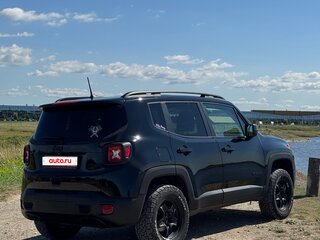 2022 Jeep Renegade I Рестайлинг, чёрный, 2700000 рублей, вид 3