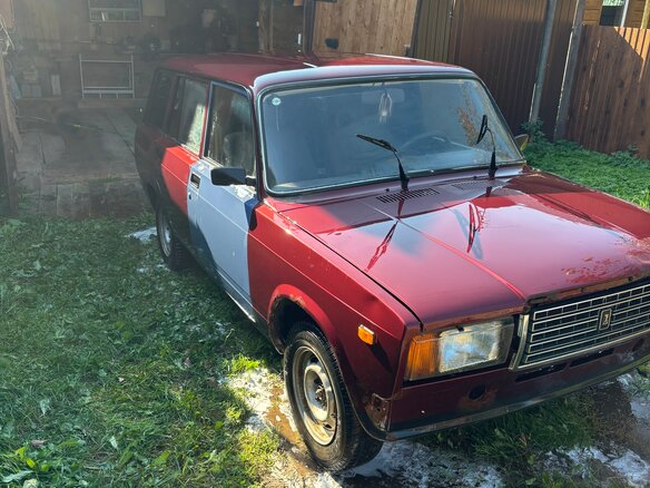 2011 Lada (ВАЗ) 2104, красный, 140000 рублей