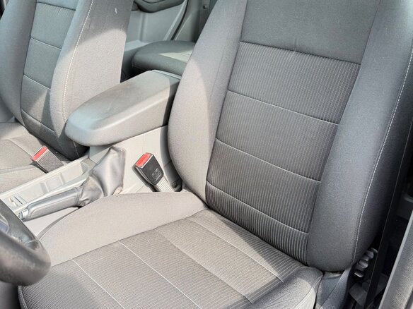 2008 Ford Focus II Рестайлинг, фиолетовый, 460000 рублей - вид 11