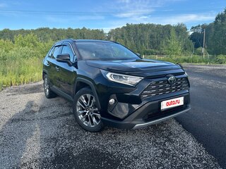 2020 Toyota RAV4 V (XA50), чёрный, 3800000 рублей, вид 3