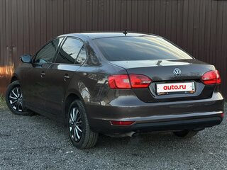 2014 Volkswagen Jetta VI, коричневый, 899777 рублей, вид 4
