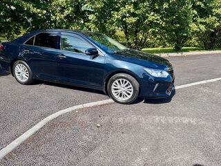 2015 Toyota Camry VII (XV50) Рестайлинг, серый, 1850000 рублей, вид 4